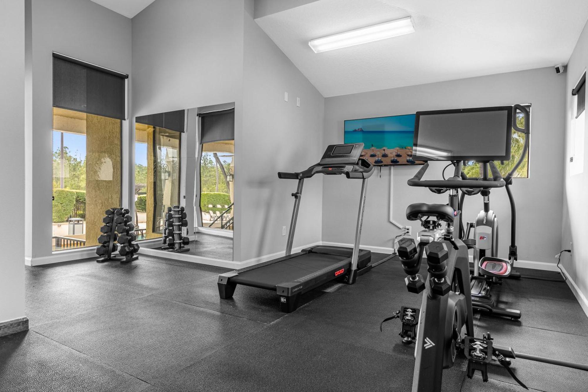 Cozy & Elegant 4Br Enchanted Townhouse - 1 Mile To Disney With Resort Pool, Gym, & Jacuzzi Orlando Dış mekan fotoğraf