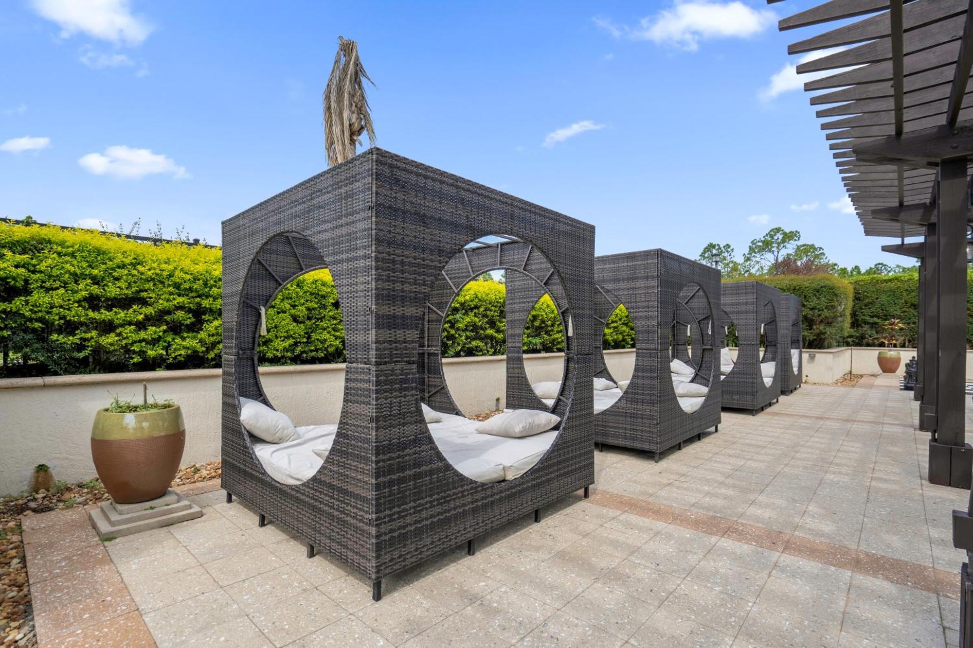 Cozy & Elegant 4Br Enchanted Townhouse - 1 Mile To Disney With Resort Pool, Gym, & Jacuzzi Orlando Dış mekan fotoğraf