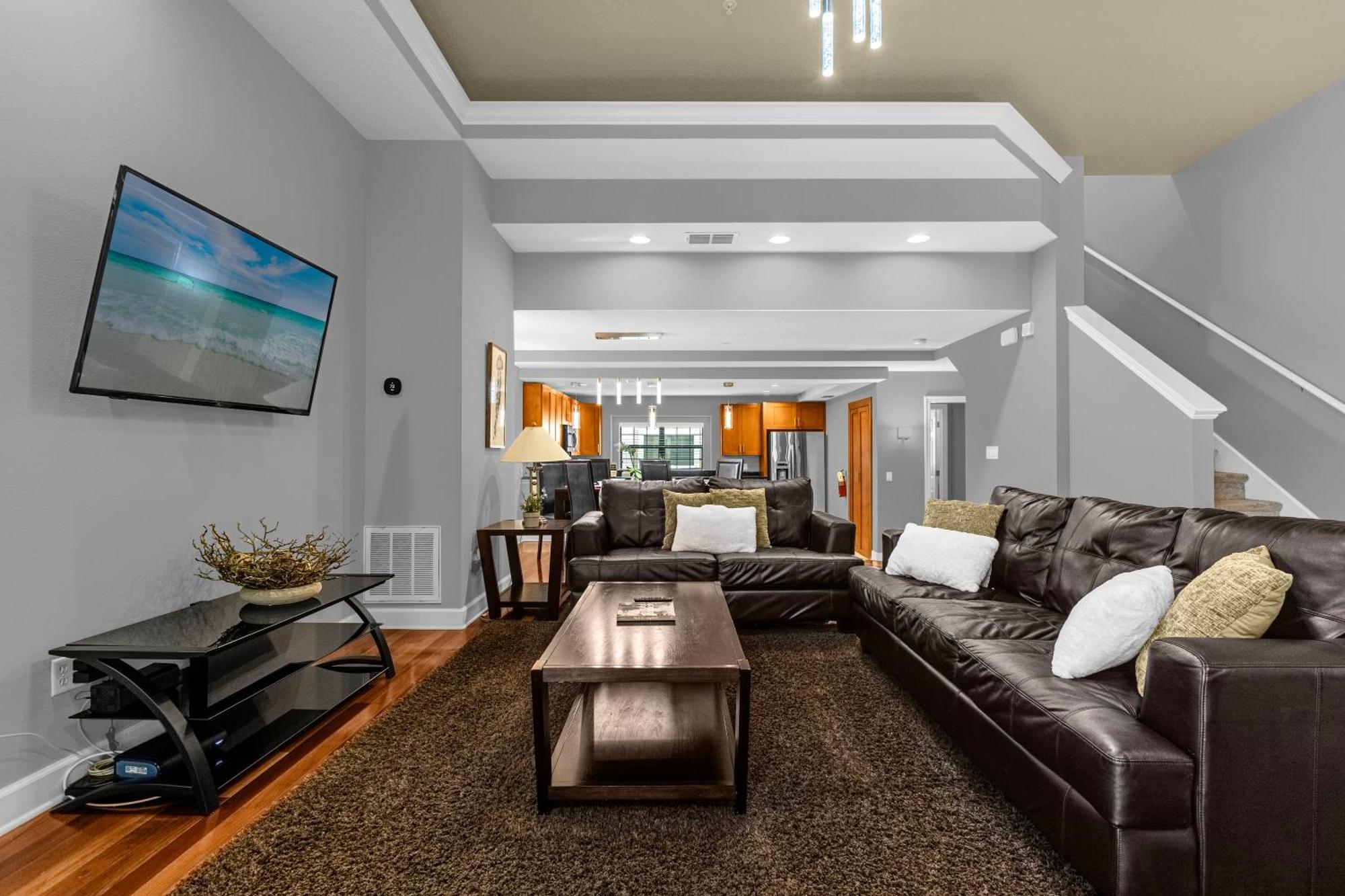Cozy & Elegant 4Br Enchanted Townhouse - 1 Mile To Disney With Resort Pool, Gym, & Jacuzzi Orlando Dış mekan fotoğraf