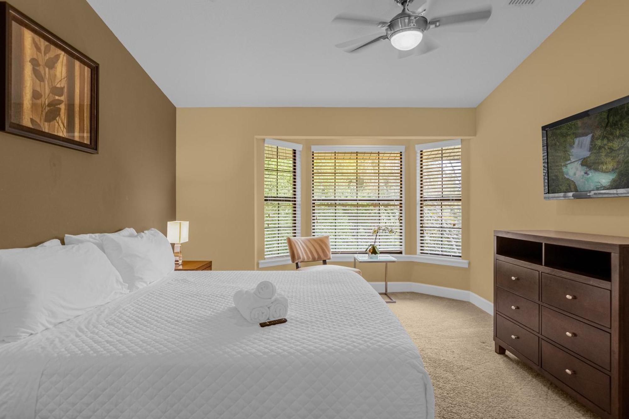 Cozy & Elegant 4Br Enchanted Townhouse - 1 Mile To Disney With Resort Pool, Gym, & Jacuzzi Orlando Dış mekan fotoğraf